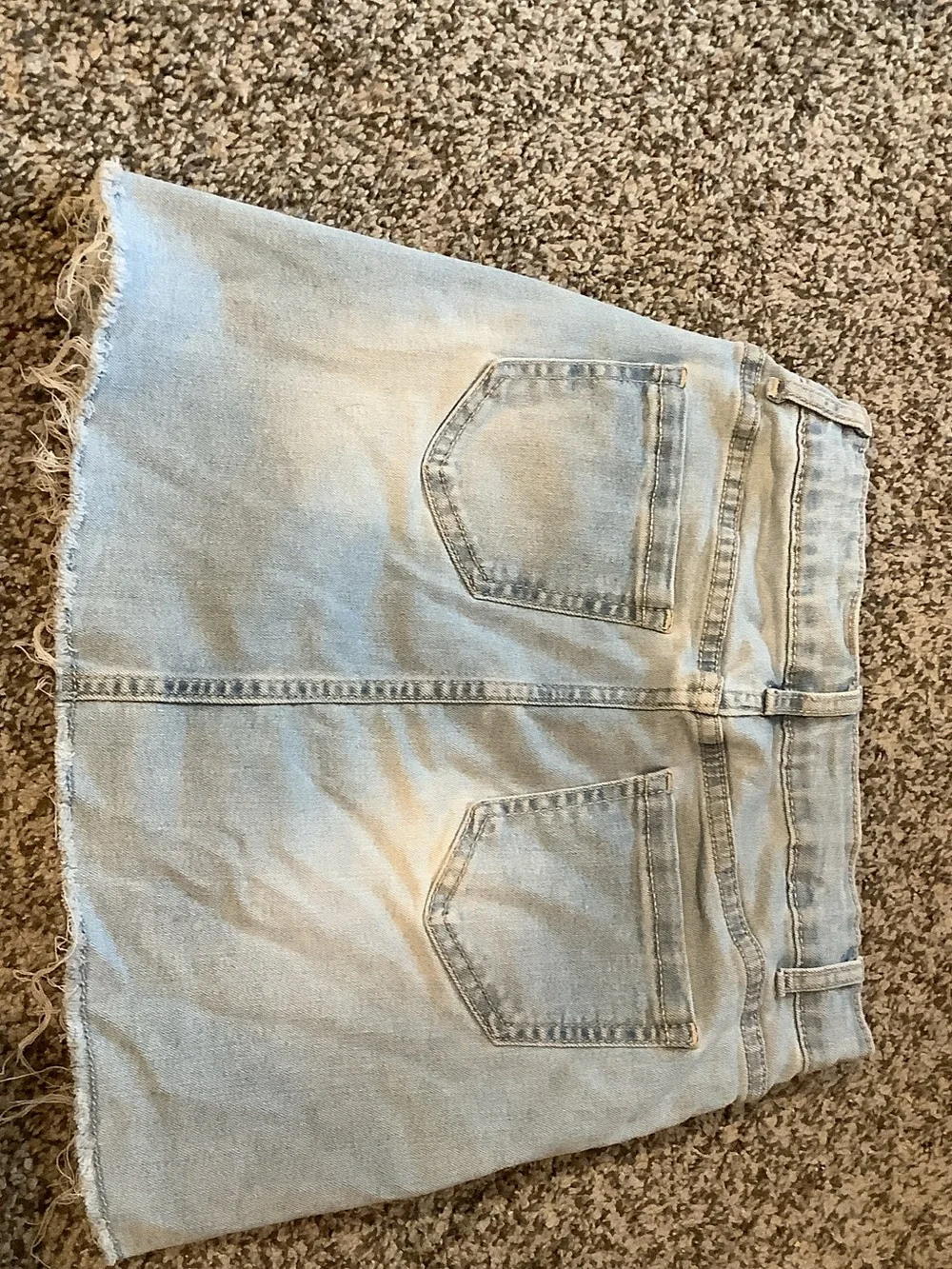 Girls 7/8 wonder nation Light Wash Distressed Denim Skirt